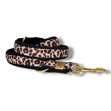 Lade das Bild in den Galerie-Viewer, Leine 3-fach "Golden Leo Love I"