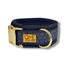 Lade das Bild in den Galerie-Viewer, reflektierendes Halsband 50mm "Black & Gold I"