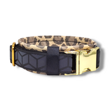 Lade das Bild in den Galerie-Viewer, reflektierendes Halsband 40mm "Golden Leopard I"