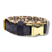 Lade das Bild in den Galerie-Viewer, reflektierendes Halsband 40mm "Golden Leopard I"