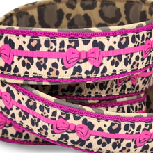 Lade das Bild in den Galerie-Viewer, Leine 3-fach "Pink Leo Love I"