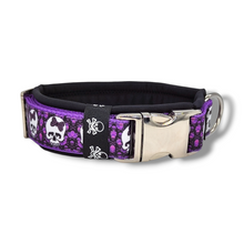 Lade das Bild in den Galerie-Viewer, Halsband 40mm "Lilac Skulls"
