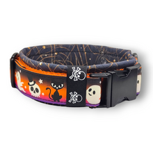 Lade das Bild in den Galerie-Viewer, Halsband 30mm "Too Cute To Spook I"