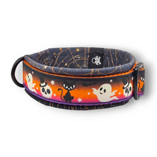 Lade das Bild in den Galerie-Viewer, Halsband 30mm "Too Cute To Spook I"