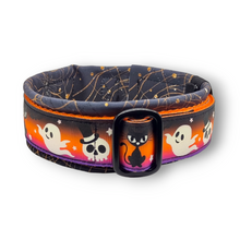 Lade das Bild in den Galerie-Viewer, Halsband 40mm "Too Cute To Spook II"