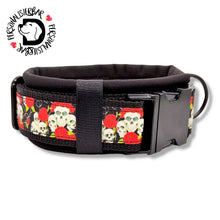 Lade das Bild in den Galerie-Viewer, Halsbänder - Halsband 50mm Skulls & Roses