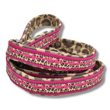 Lade das Bild in den Galerie-Viewer, Leinen - Leine stufenlos Pink Leo Love