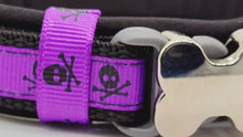 Laden und Abspielen von Videos im Galerie-Viewer, Halsband 20mm &quot;Lilac Mini Skulls II

