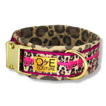 Lade das Bild in den Galerie-Viewer, Halsbänder - Halsband 30mm Pink Leo Love V
