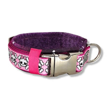 Lade das Bild in den Galerie-Viewer, Halsbänder - Halsband 30mm Pink Skull Galaxy II
