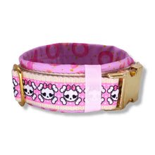 Lade das Bild in den Galerie-Viewer, Halsbänder - Halsband 50mm Gold &amp; Pink
